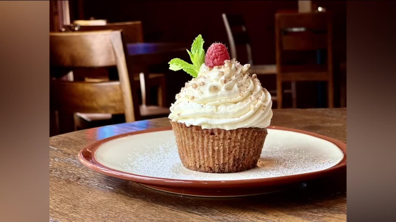 Best carrot cakes in Milwaukee