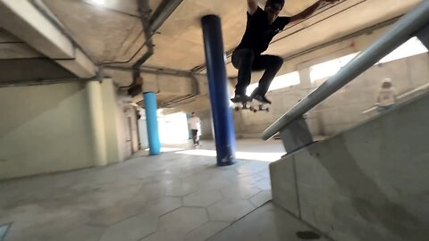 Backside 180 Floater