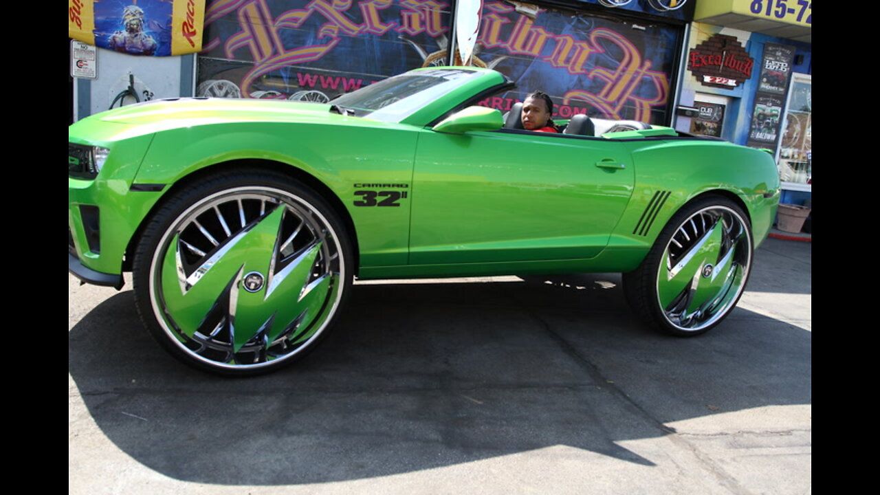 Custom Green Camaro Sits On Massive 32-inch Rims