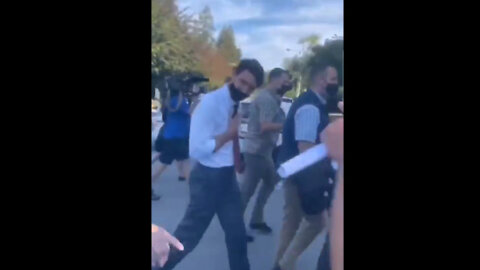 TURDeau´s popularity in decline...definitely