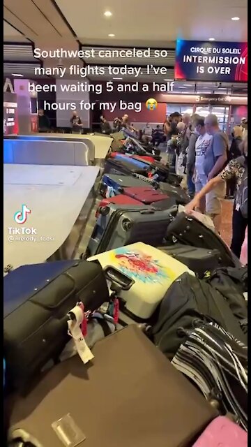 When airline employee strikes against mandatory Covid jabs