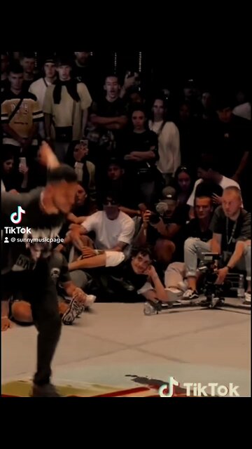 Dude, breakdancing with one leg