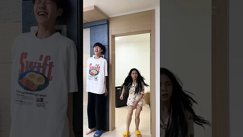 He Thought She Would Hit The Tape! 🤣