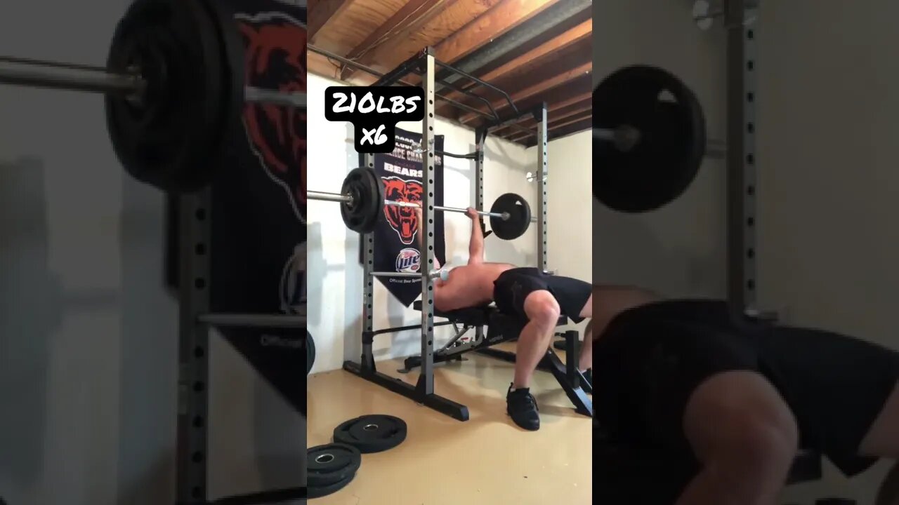 210x6 close grip pause bench #shorts