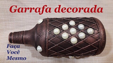 DIY - GARRAFA DECORADA COM BARBANTE E PEROLAS @lucibuzo ​