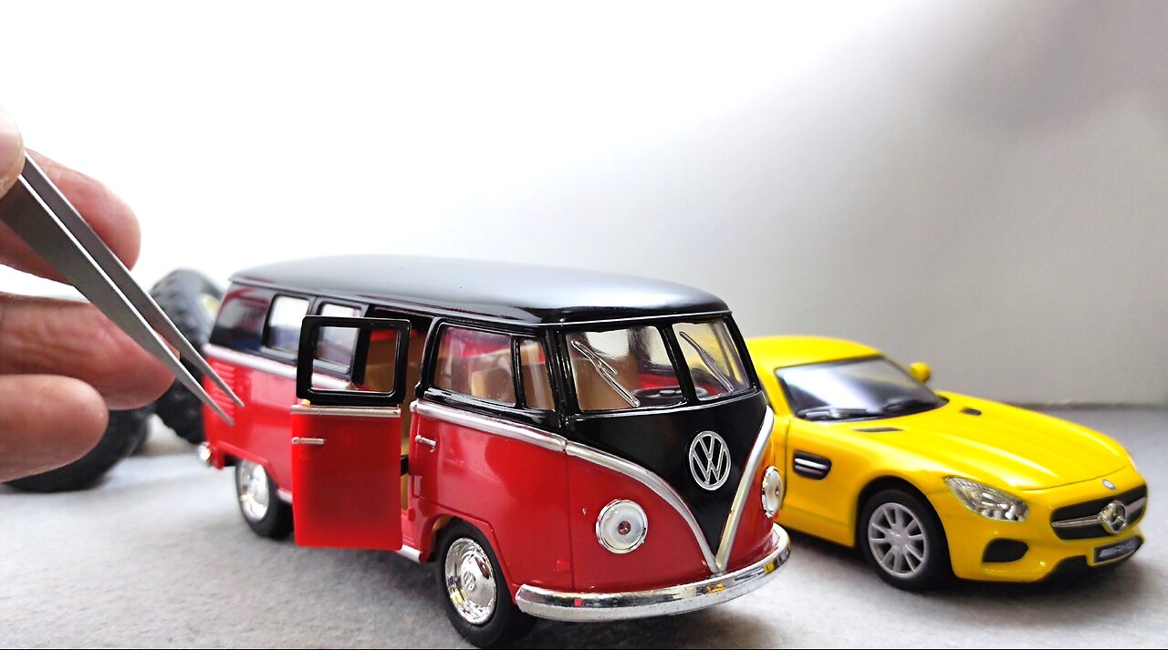 Unboxing REALISTIC ❤️ 1962 Volkswagen Classical Bus | Model Car