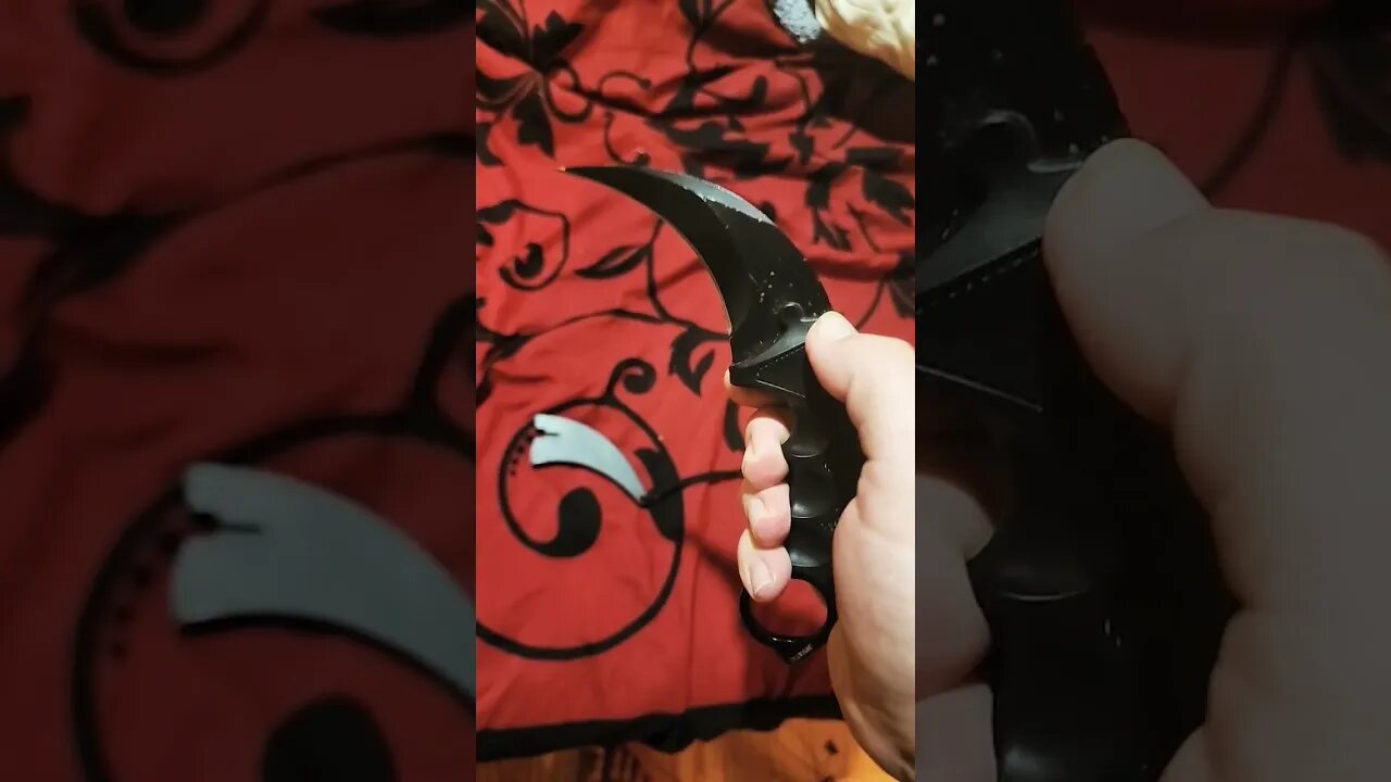 tactical karambit (video of the blade)