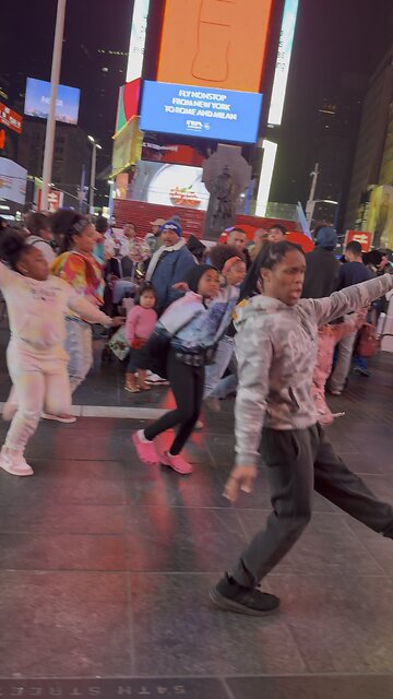 TAKE HER FOR A TRIP 😳