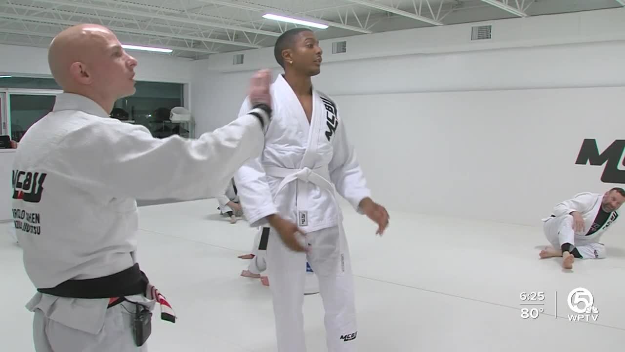 Theo Dorsey tries his hand in the MCBJJ Tequesta 6-week challenge