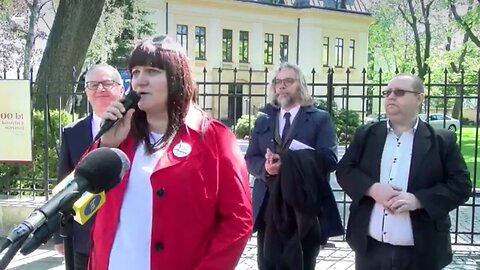 In polish language 🇵🇱:Justyna Socha: protecting children from vaccines 09/05/2033