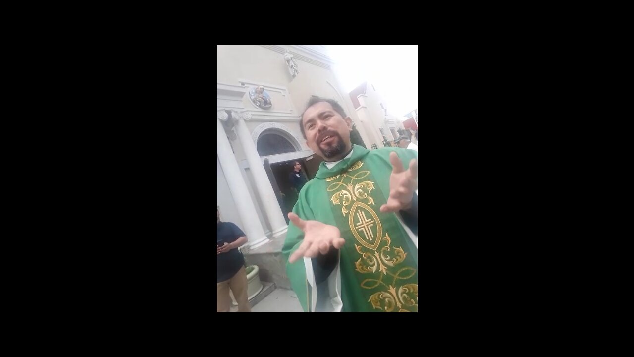 Cult Rebukes: Ex Catholic Preaches Against Catholicism (Little Italy San Diego, CA)