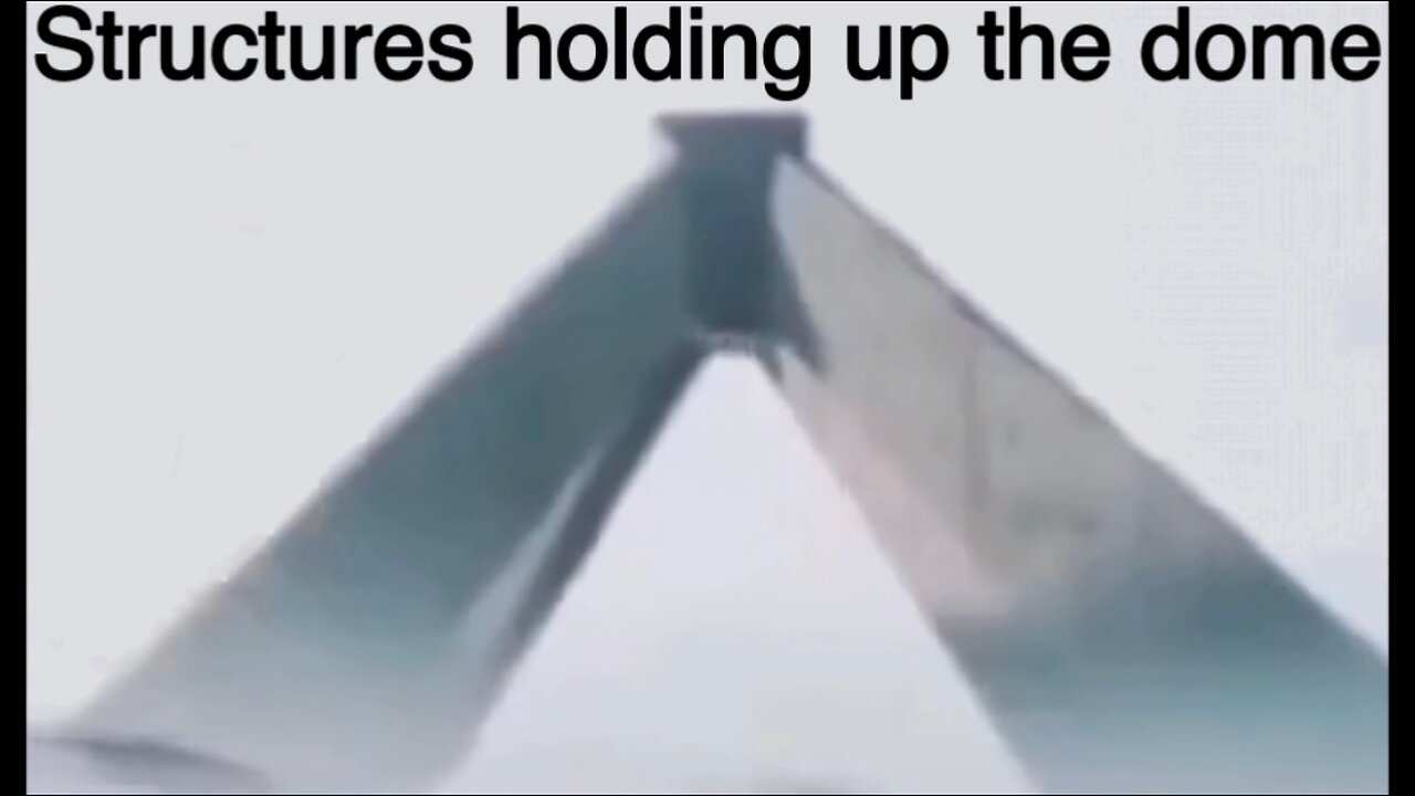 Structures holding up the dome