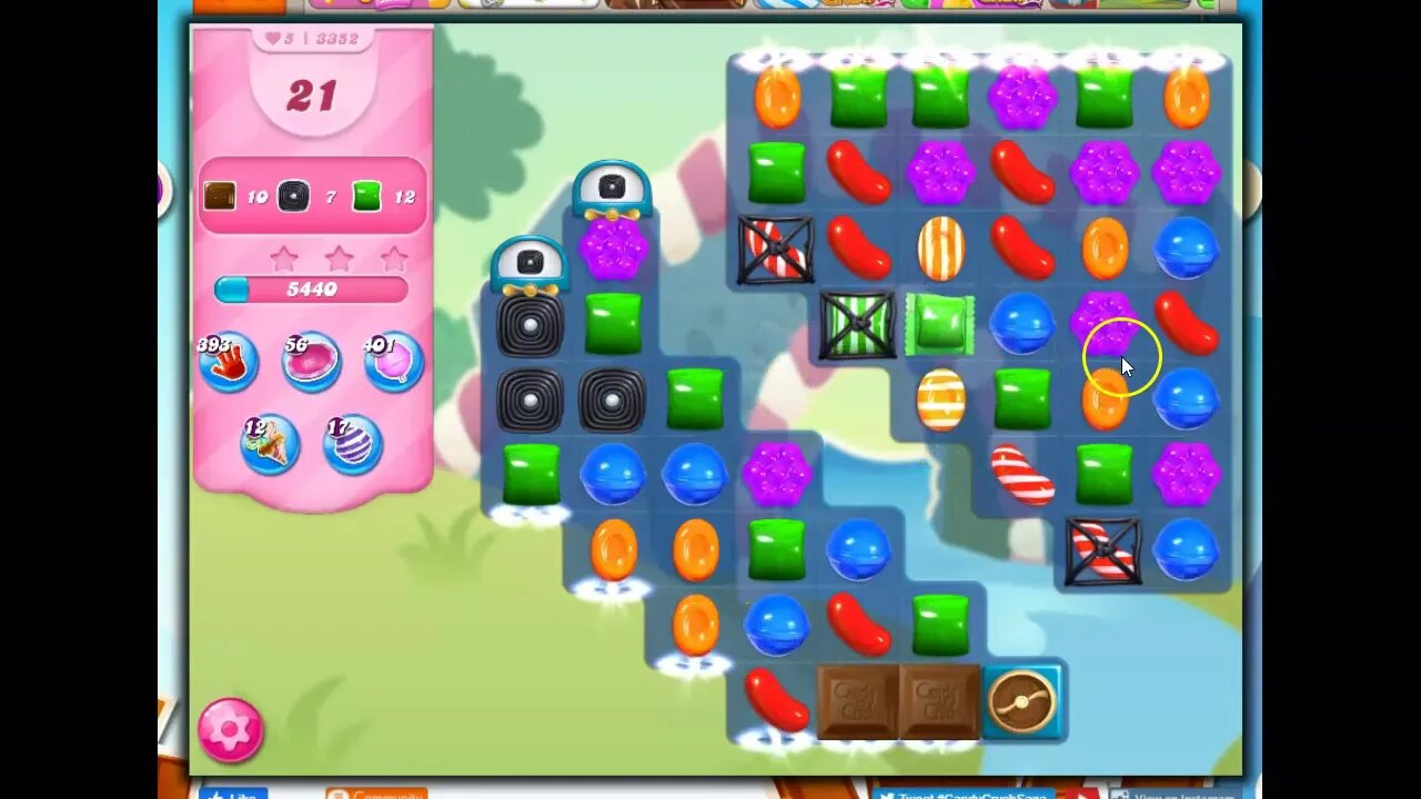 Candy Crush level 3352 Talkthrough, 24 Moves 0 Boosters