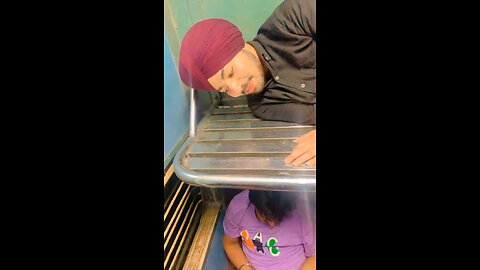 Water in my mouth 😂and i drop on my frnd 😁