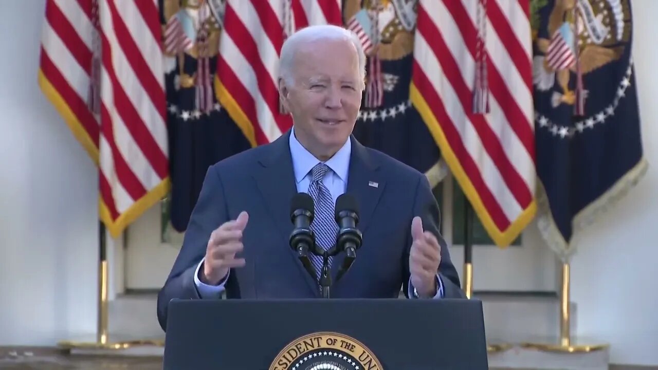 Biden Insists "Bidenomics Is Working" Even As Most Americans Say They Live Paycheck-to-Paycheck