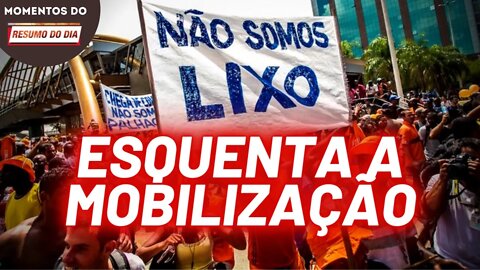 Garis e professores entram em greve | Momentos