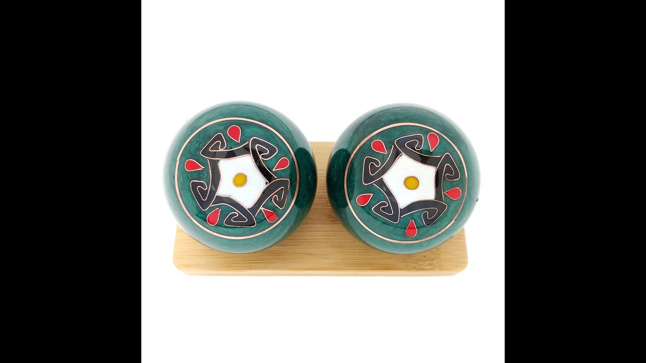 Top Chi Yin Yang Baoding Balls with Bamboo Stand (Medium 1.6 Inch)