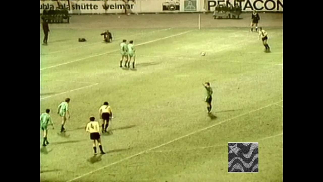 1976-77 UEFA European Cup - Dynamo Dresden v. Ferenváros (goals)
