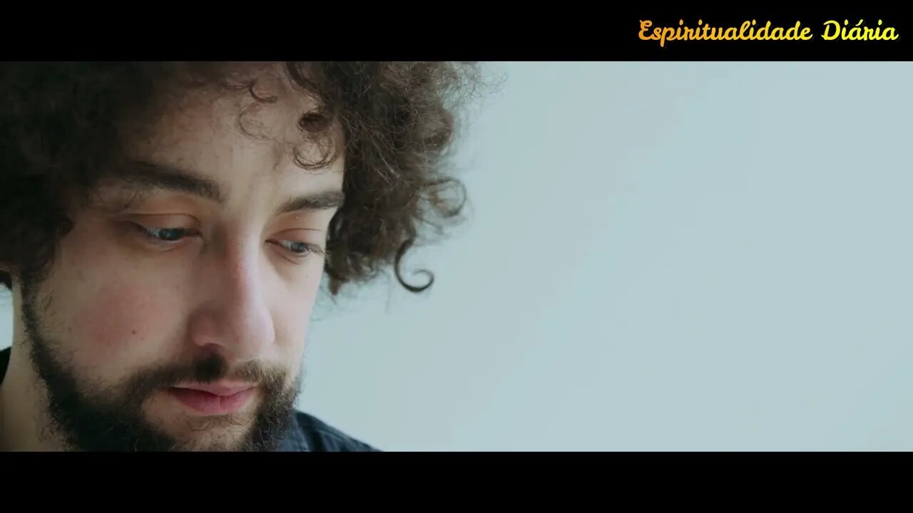 Divaldo Franco - Como vencermos o mundo, sem nos deixar abatermos pelo mundo. #Shorts