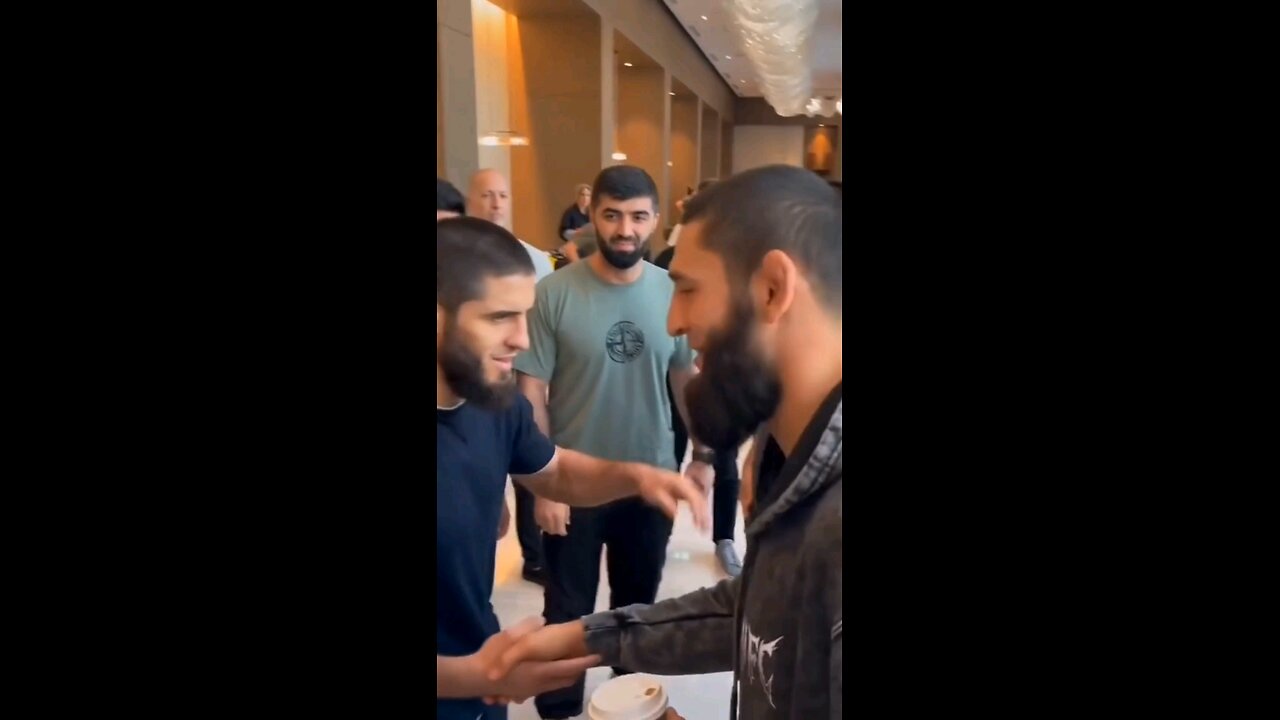 khamzat chimaev vs Islam makachev