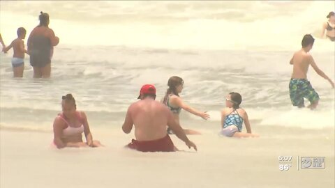 Clearwater officials close swimming at Pier 60 Wednesday, urge people to stay out of water