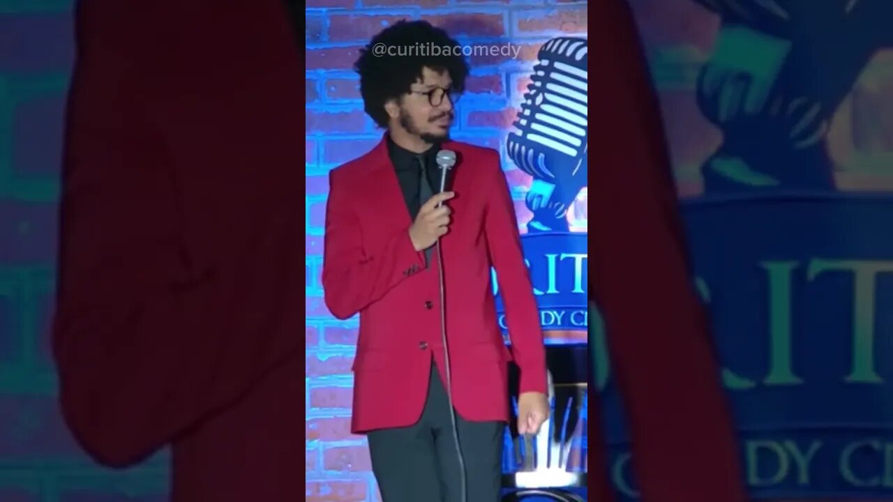 Sábado tem João Pimenta no Comedy!