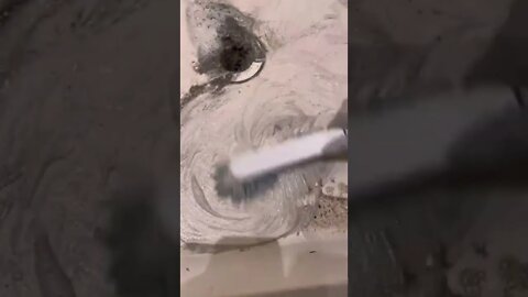 I clean sometimes3 Video's The Shower Does This Every