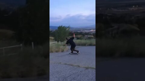 🔥🤘🏼😂 Shout out to my camera man Gage. #longboarding