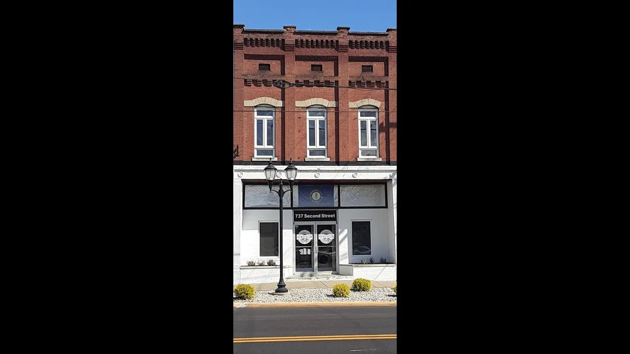 Tour video of Henderson Brewing Company in Henderson, KY. #craftbeertour