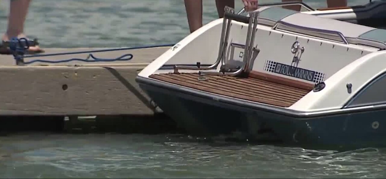 How to avoid boating accidents