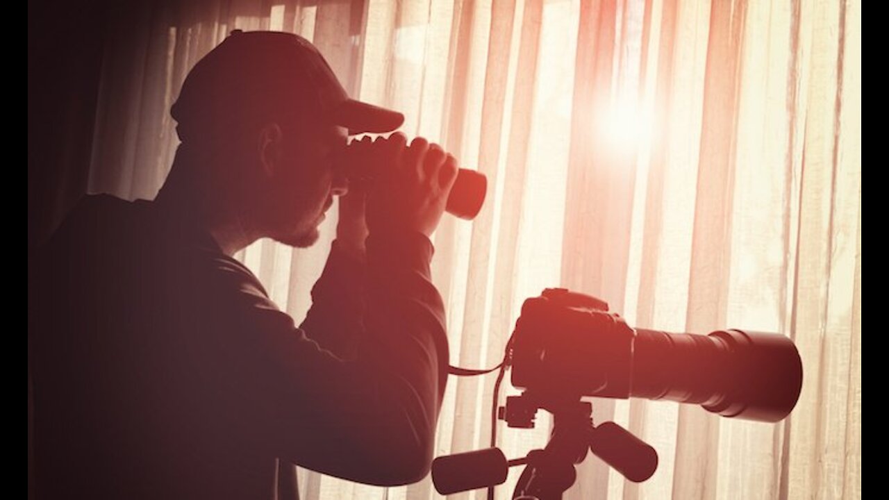 MORE GOVERNMENT SPYING & FREAKS IN THE WHITE HOUSE