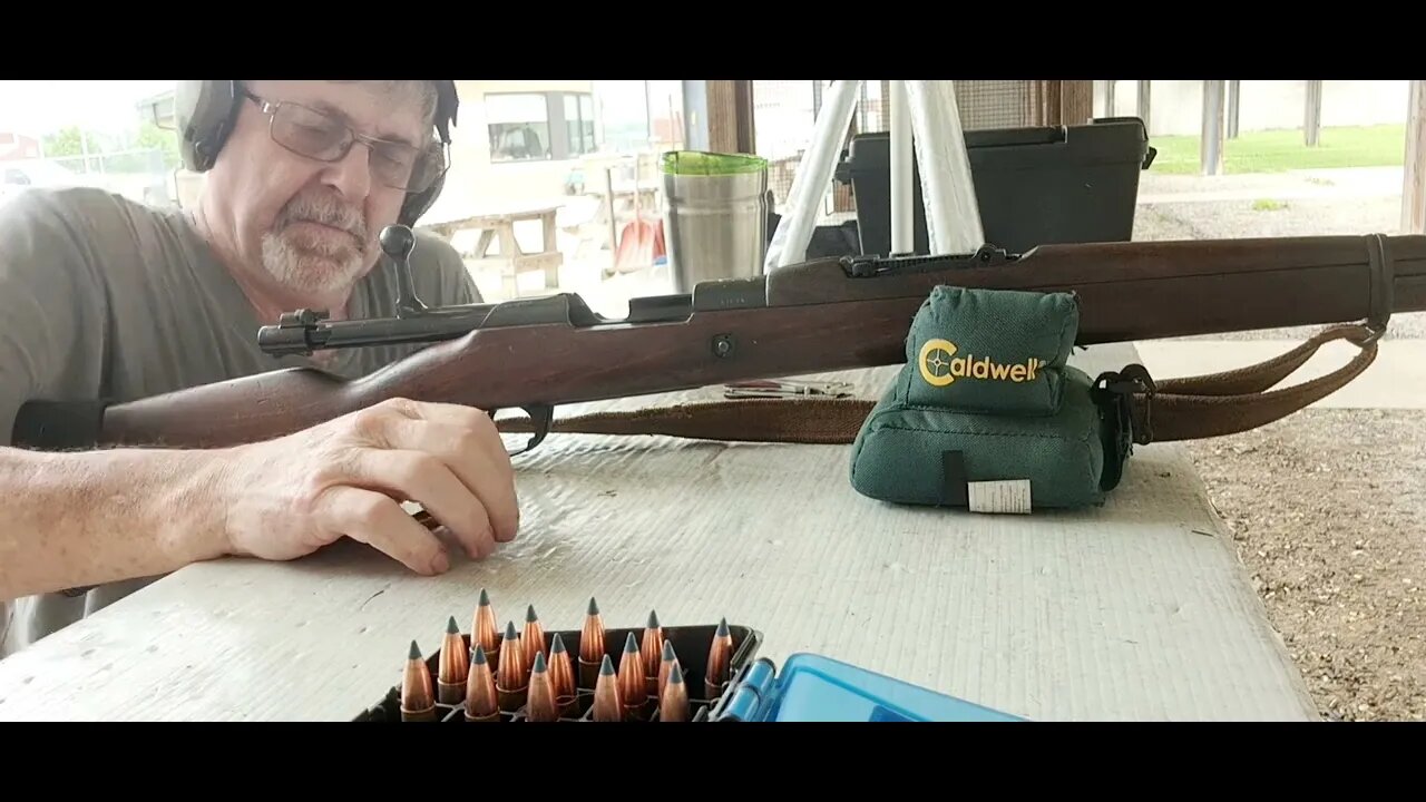 Portuguese Vergueiro. Finishing the last of the mystery ammo.