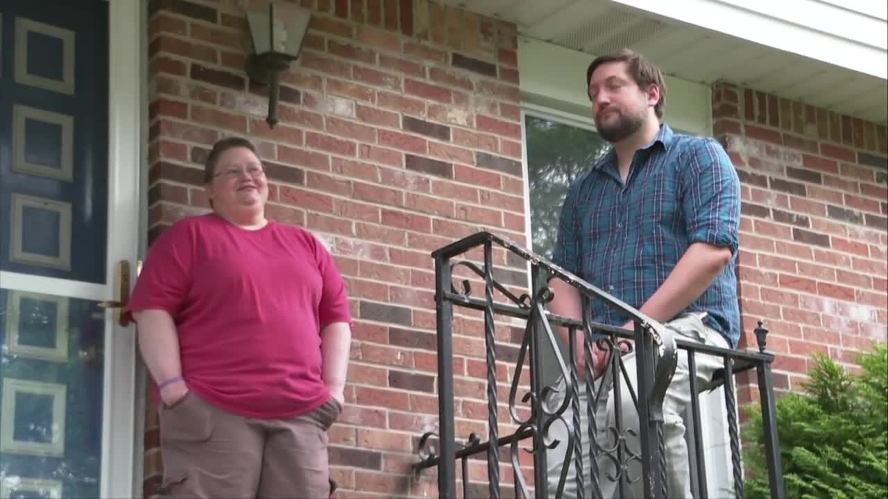 Western New York steps up for scammed Amherst couple