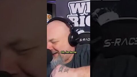 Anthony Gets His Butt Wet 💦 (4/11/22 Bonus) #flabby #whosright #dougalo #whosrightpodcast #highlight
