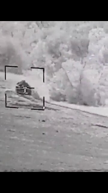 ★★★ Ukrainian Stugna Missile Destroys Russian Tank in the Luhansk Oblast