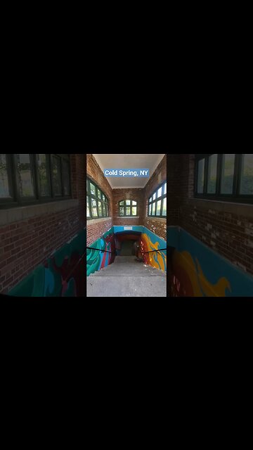 Cold Spring NY Towards The River