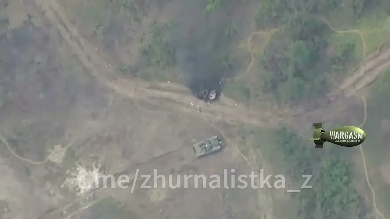 Two Ukrainian tanks, two Russian 'Lancets', one location