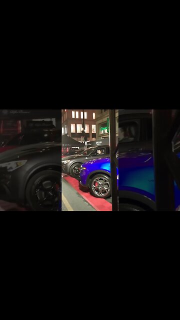 Parade of Luxe Cars downtown Montréal