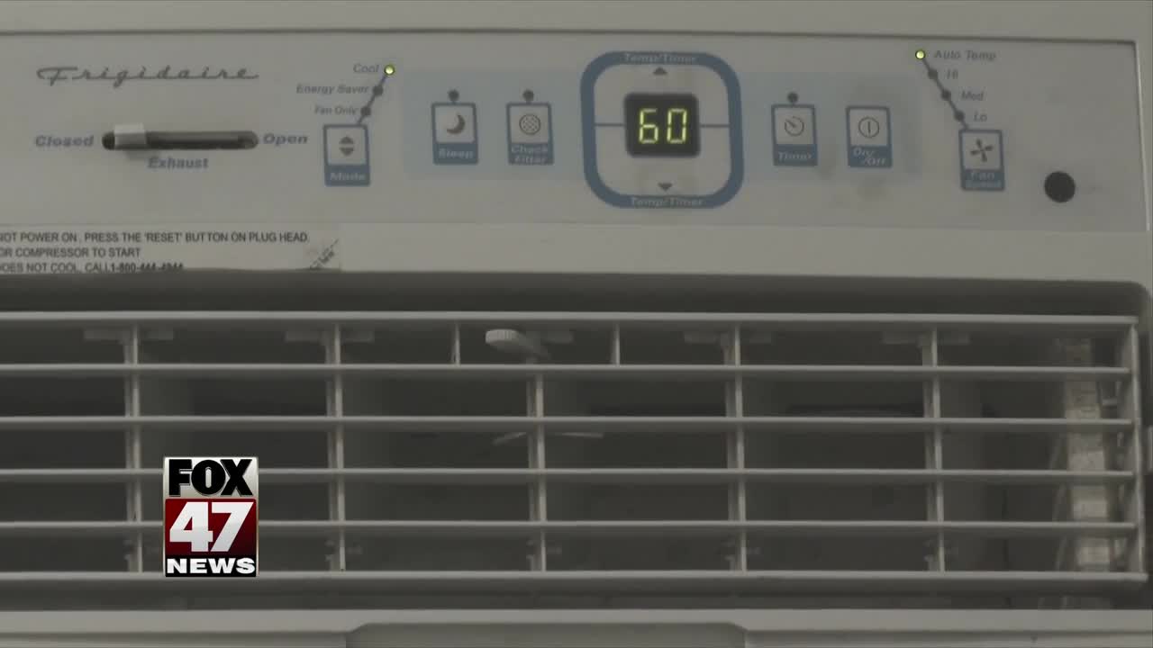 Seniors reminisce on life before air conditioning