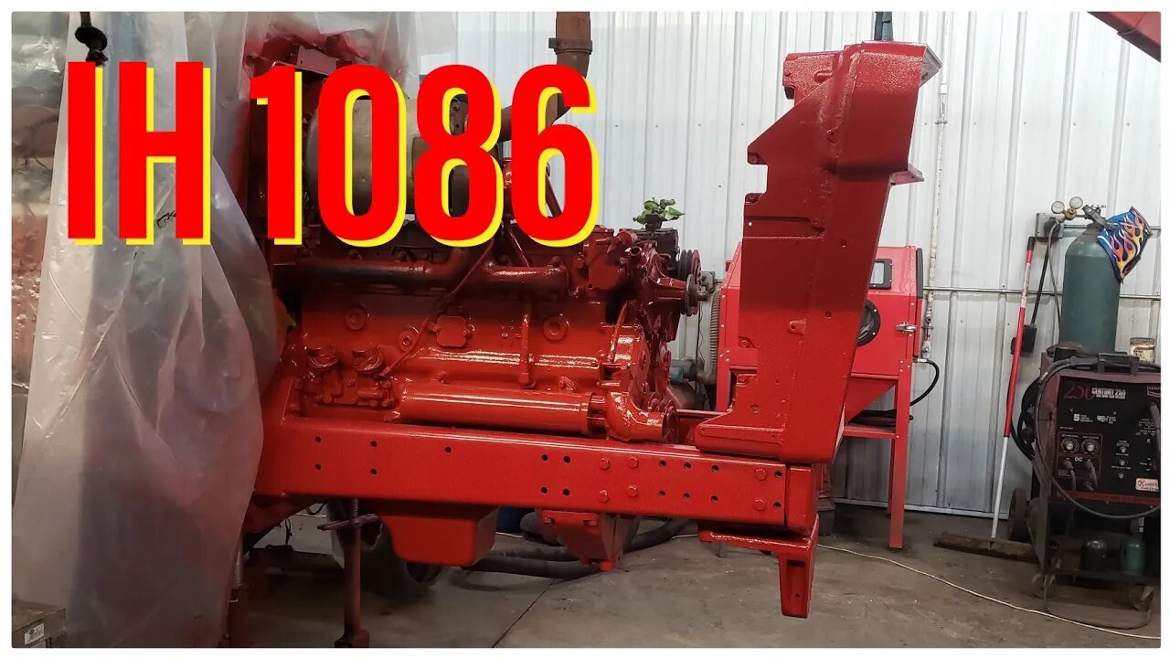 #IH1086 pt20 Radiator/Grill Support and Axle Pivot