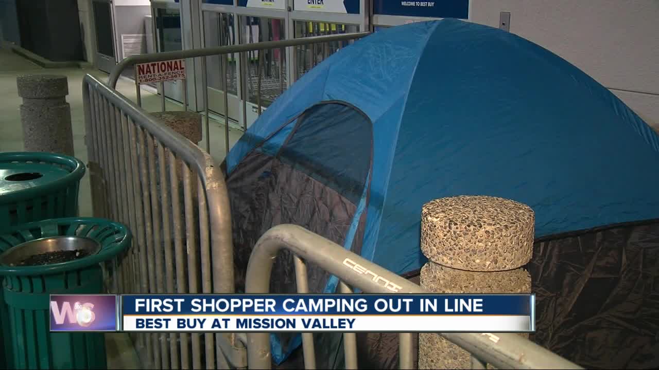 Man camps out days before Black Friday at San Diego Best Buy store