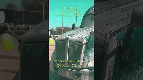 Tractor washing! ✨✨✨ #maxautodetailingnwa #autodetailing #detailing #cardetailer #car #auto #suv