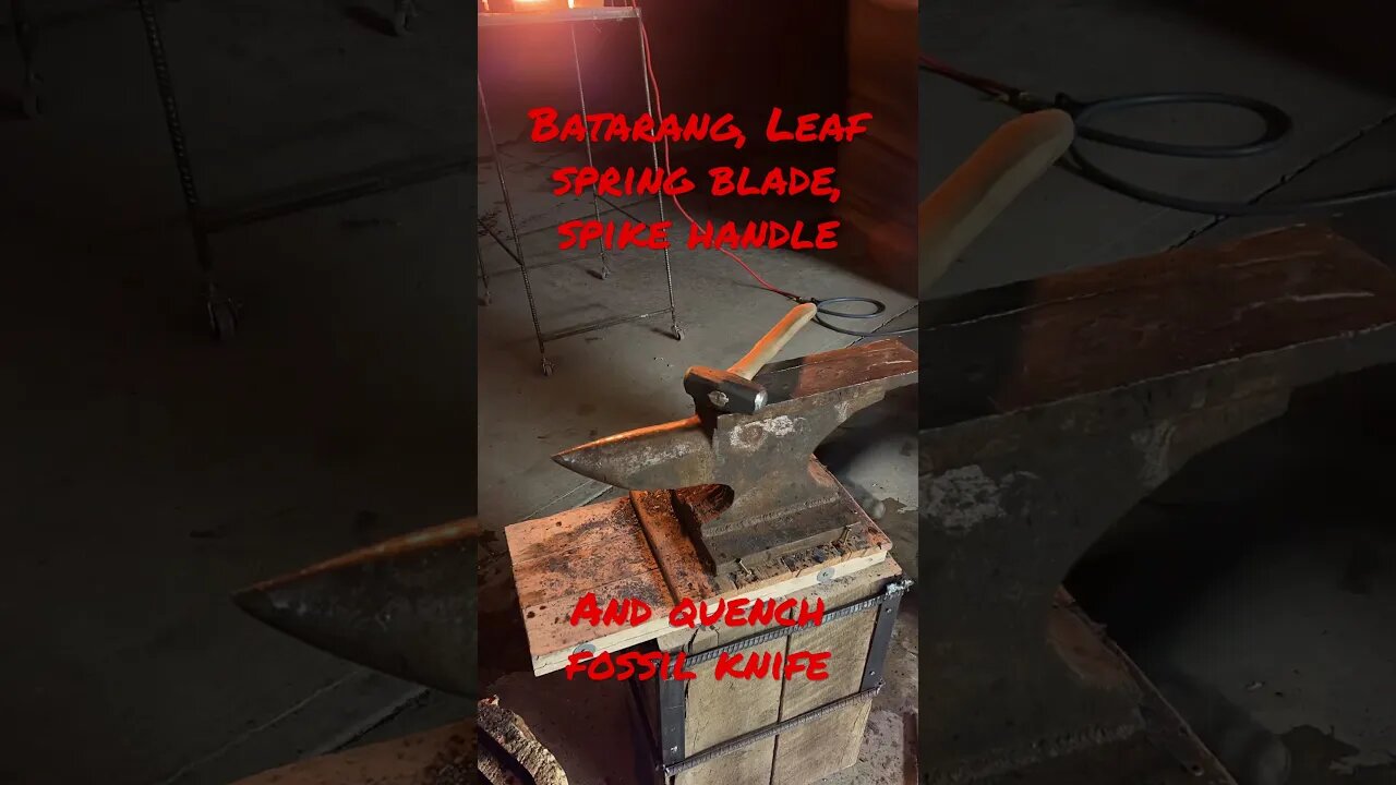 Batarang, Leaf spring & Spike knife, Quench Fossil knife #diy #homemade #hammer #work