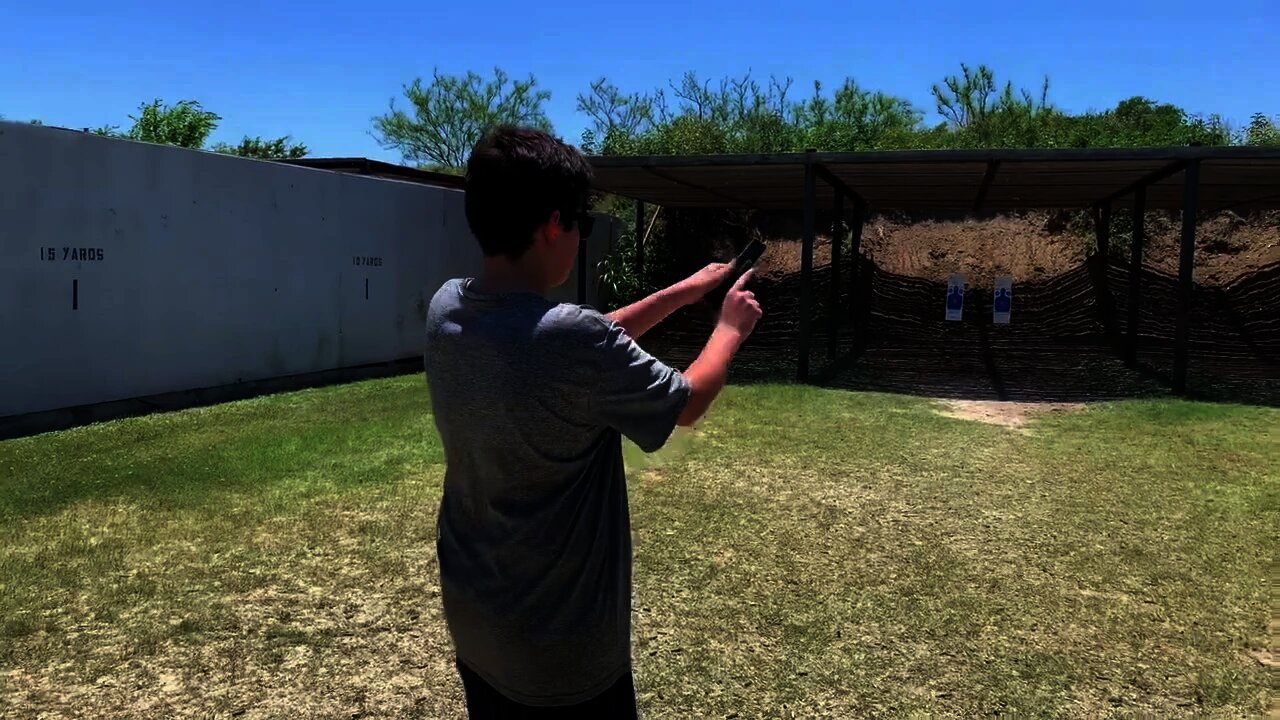 Ryan - Training with Glock 17