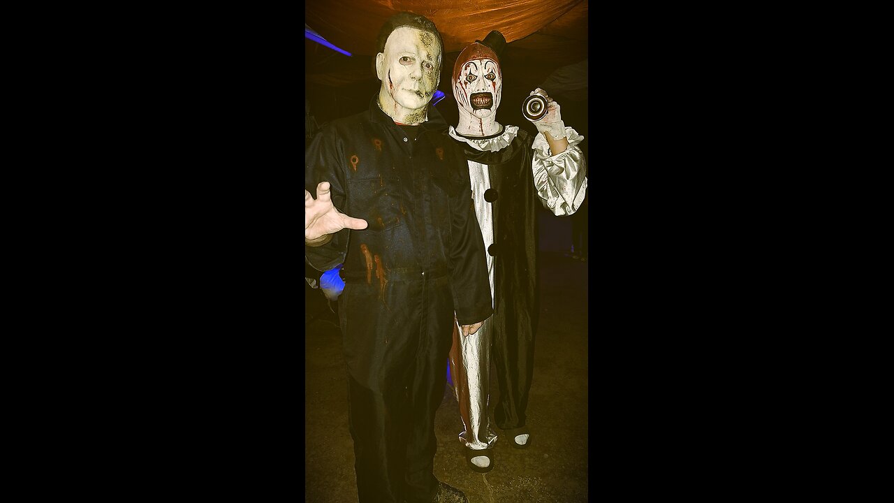 Michael Myers and Art the Clown showing us ALL how to get along! Why Can't We Be Friends? #shorts