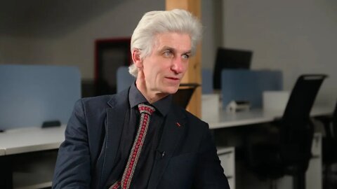 Kodėl valdžia kursto visuomenę, o tada skundžiasi, kad į ją mėtomi akmenys? Advokatas S. Dambrauskas