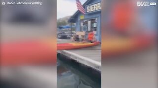 Comment se faire éjecter d'un kayak