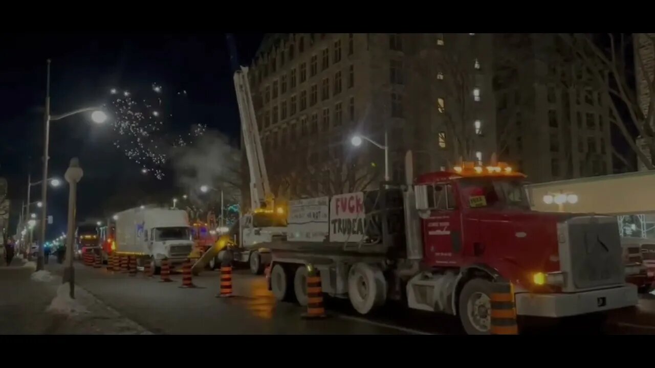 First night at Parliament Hill #TruckersFotFreedom #FreedomConvoy2022