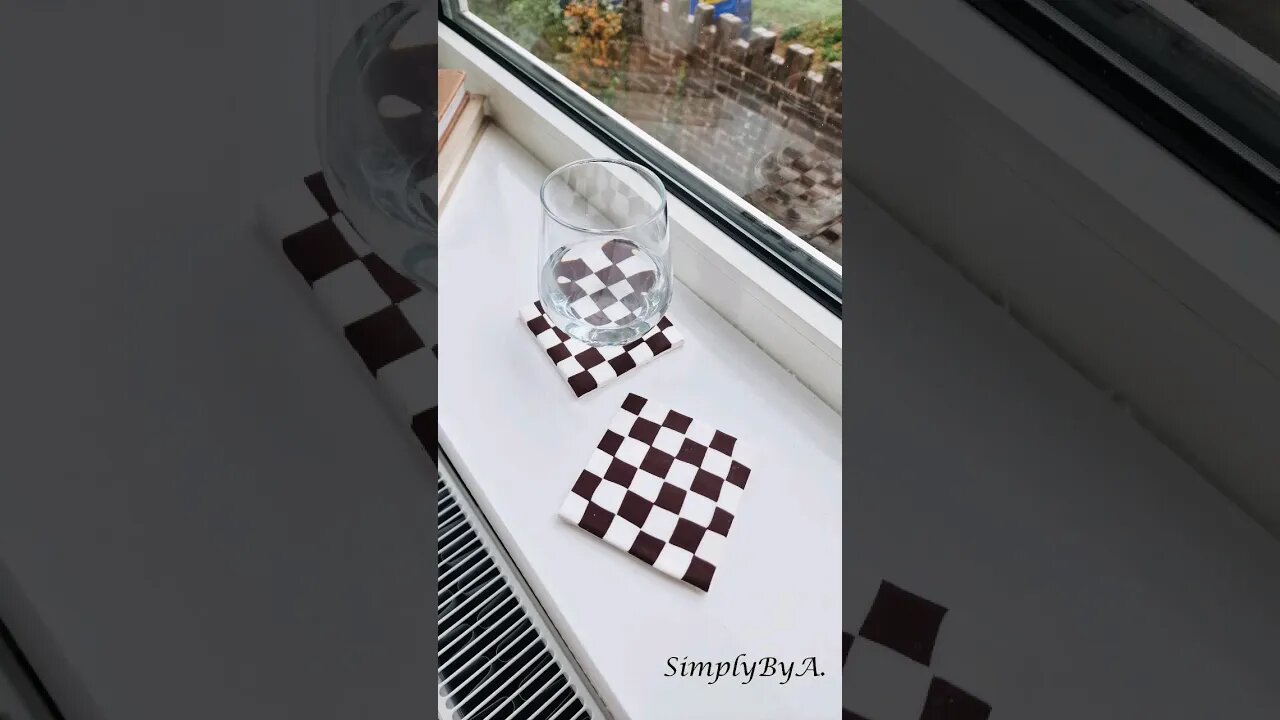 DIY CLAY CHECKERED COASTERS #shorts #polymerclay #claycreations #trendydecor #diyclay