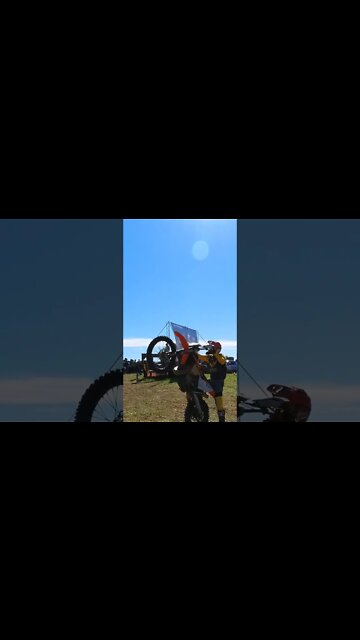 Warming up 😎 Making sure we still got skills before the Dirt Bike Enduro Race 😝 Yesssssir!!🤪✊